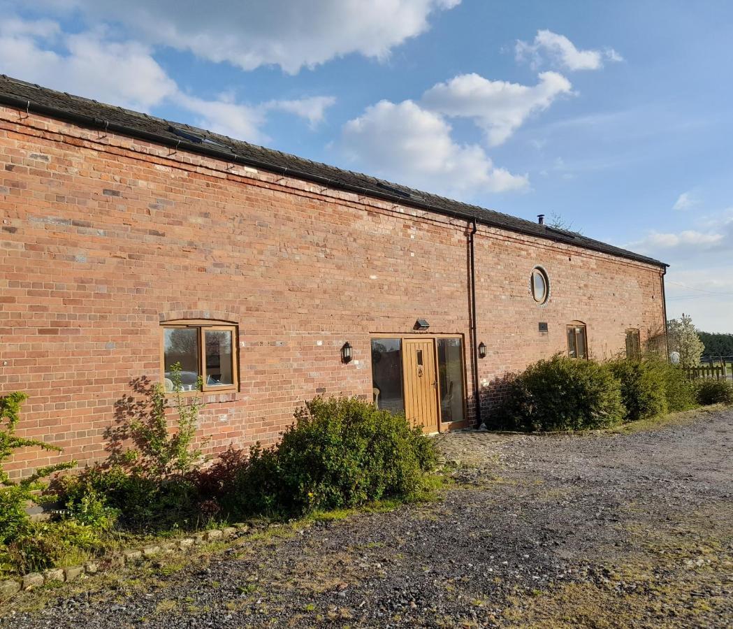 Mile House Barn Bed & Breakfast Nantwich Dış mekan fotoğraf